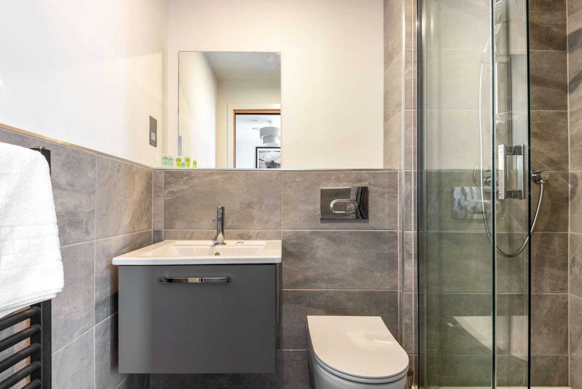 Stayzeni, Ouse Court York Spacious 2 Bed Flat エクステリア 写真
